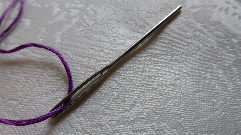 needle, darning needle, yarn